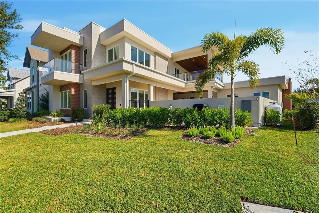En Venta: $2,999,999 (4 camas, 4 baños, 4460 Pies cuadrados)