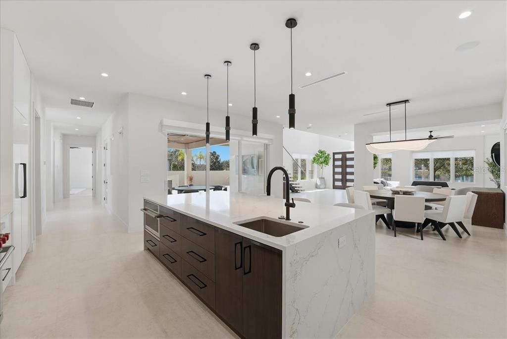 En Venta: $2,999,999 (4 camas, 4 baños, 4460 Pies cuadrados)