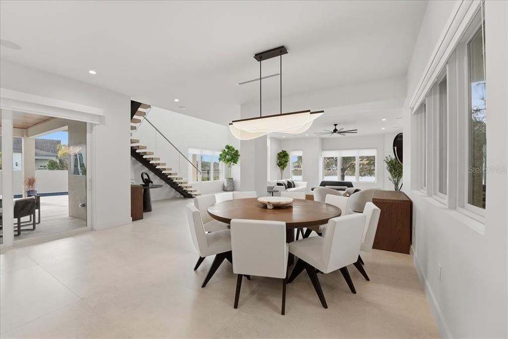 En Venta: $2,999,999 (4 camas, 4 baños, 4460 Pies cuadrados)
