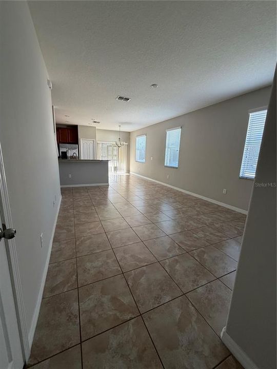 En Renta: $1,995 (2 camas, 2 baños, 1548 Pies cuadrados)