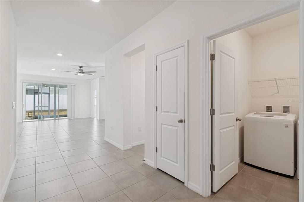 For Rent: $2,400 (4 beds, 2 baths, 2046 Square Feet)