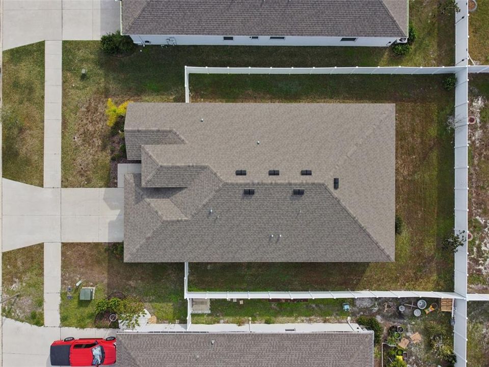 For Rent: $2,400 (4 beds, 2 baths, 2046 Square Feet)