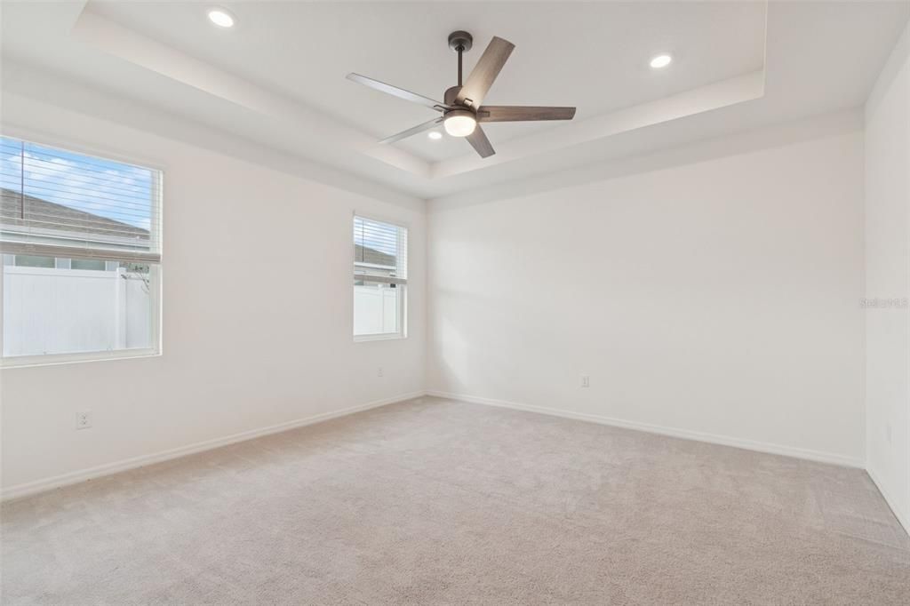 For Rent: $2,400 (4 beds, 2 baths, 2046 Square Feet)