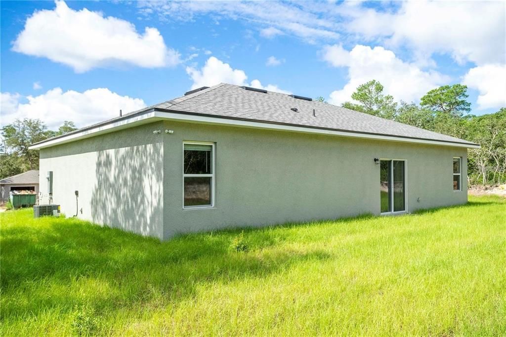 En Venta: $295,000 (4 camas, 2 baños, 1578 Pies cuadrados)