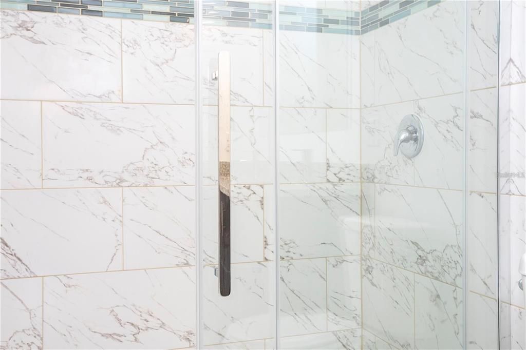 En Venta: $295,000 (4 camas, 2 baños, 1578 Pies cuadrados)