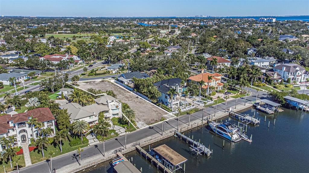 For Sale: $10,000,000 (0.35 acres)
