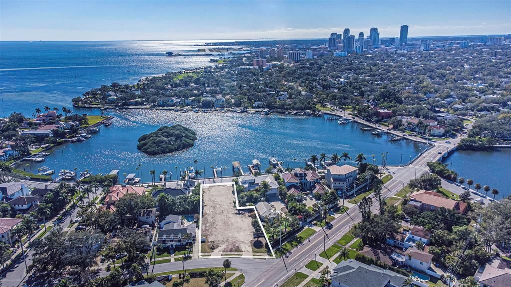 For Sale: $10,000,000 (0.35 acres)