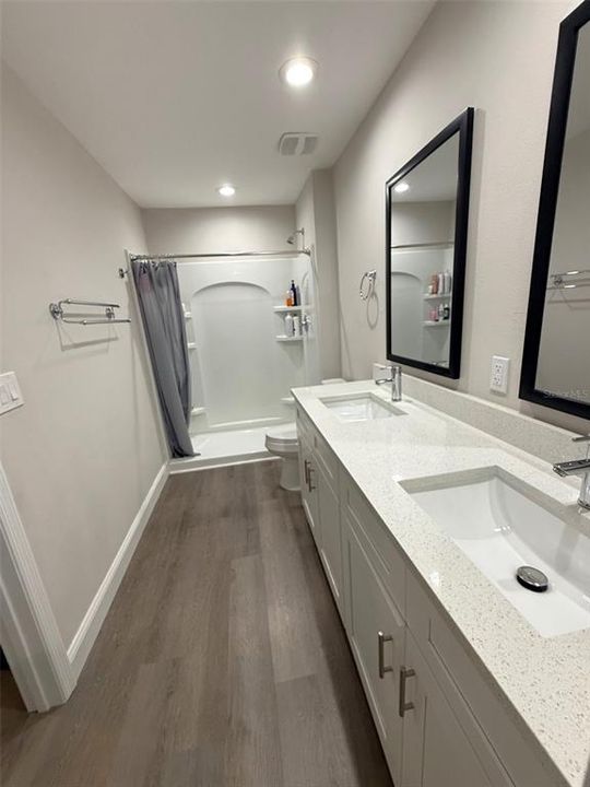 待售: $259,900 (3 贝兹, 2 浴室, 1368 平方英尺)