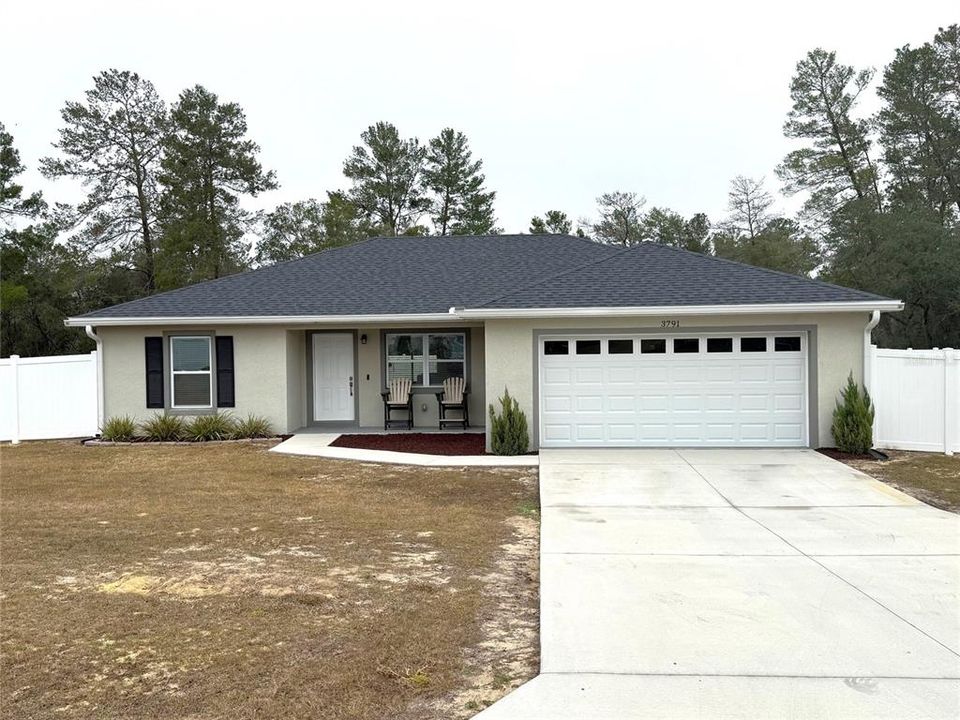 待售: $259,900 (3 贝兹, 2 浴室, 1368 平方英尺)