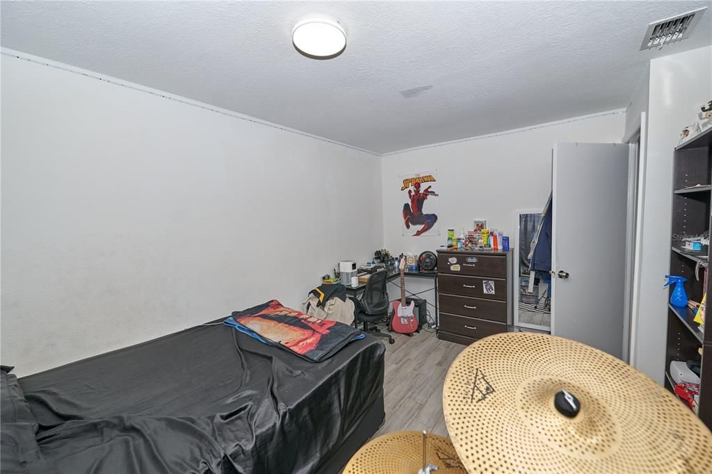 На продажу: $359,000 (3 спален, 2 ванн, 1225 Квадратных фут)