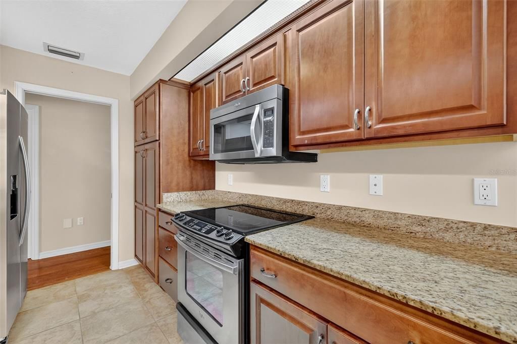 For Sale: $309,900 (3 beds, 2 baths, 1838 Square Feet)