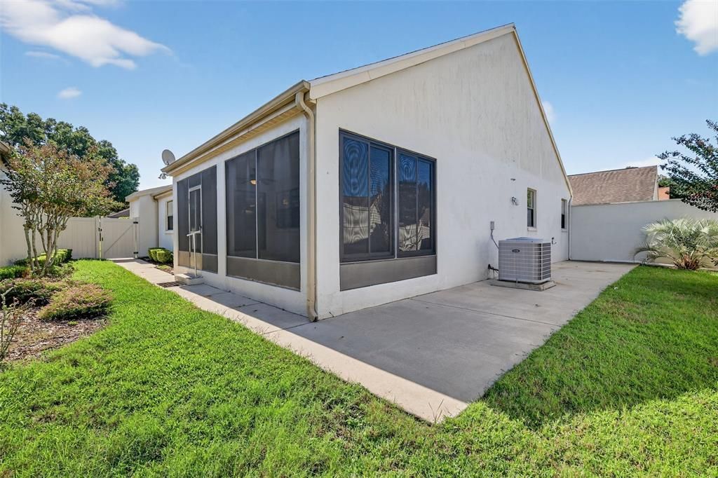 For Sale: $309,900 (3 beds, 2 baths, 1838 Square Feet)