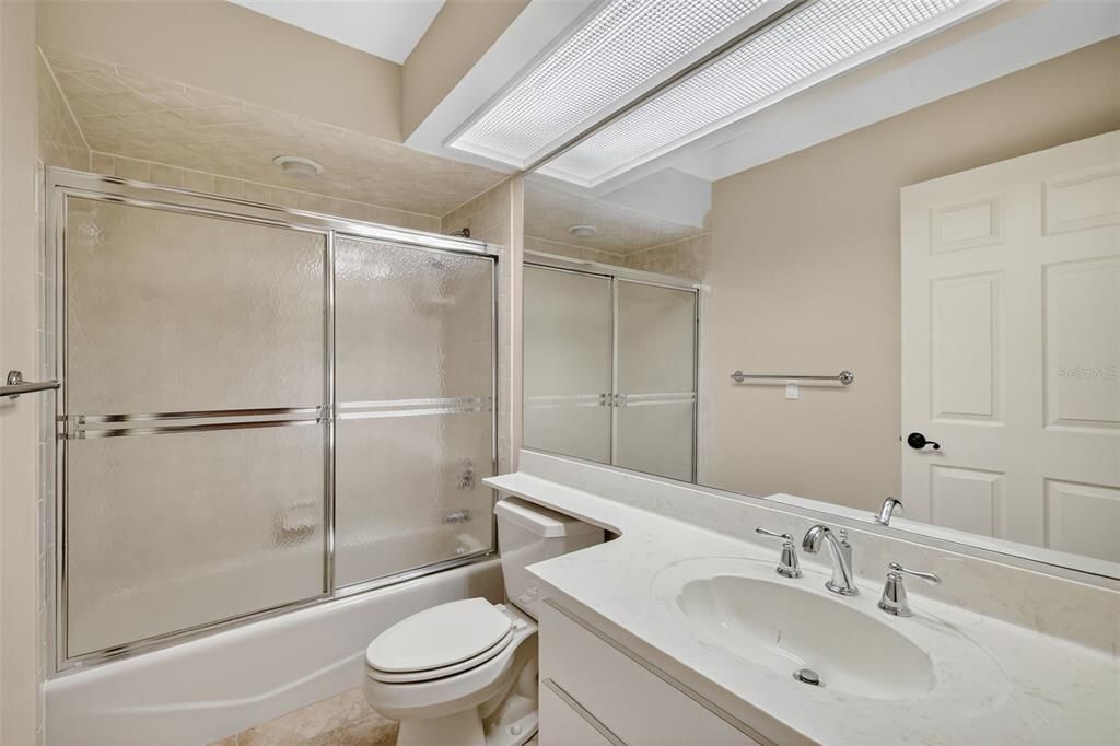 For Sale: $309,900 (3 beds, 2 baths, 1838 Square Feet)