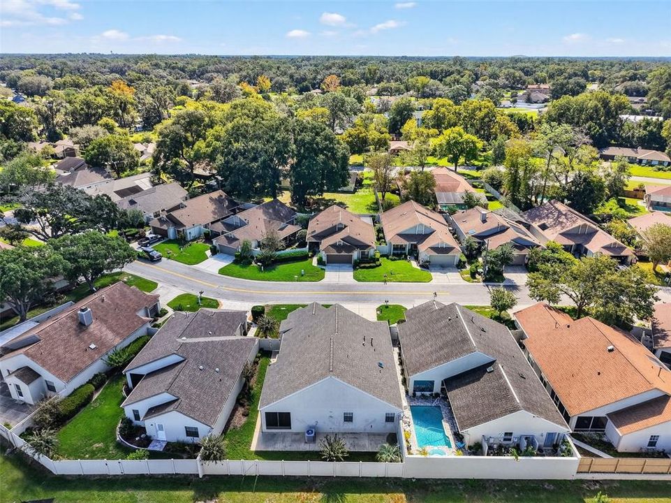 For Sale: $309,900 (3 beds, 2 baths, 1838 Square Feet)