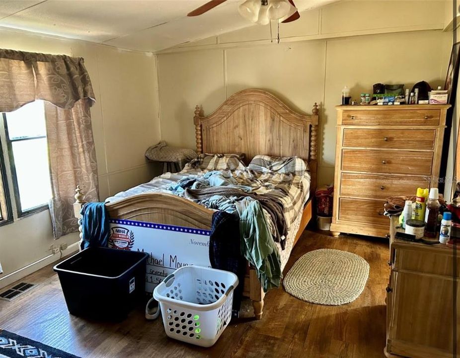 待售: $259,900 (3 贝兹, 3 浴室, 1536 平方英尺)