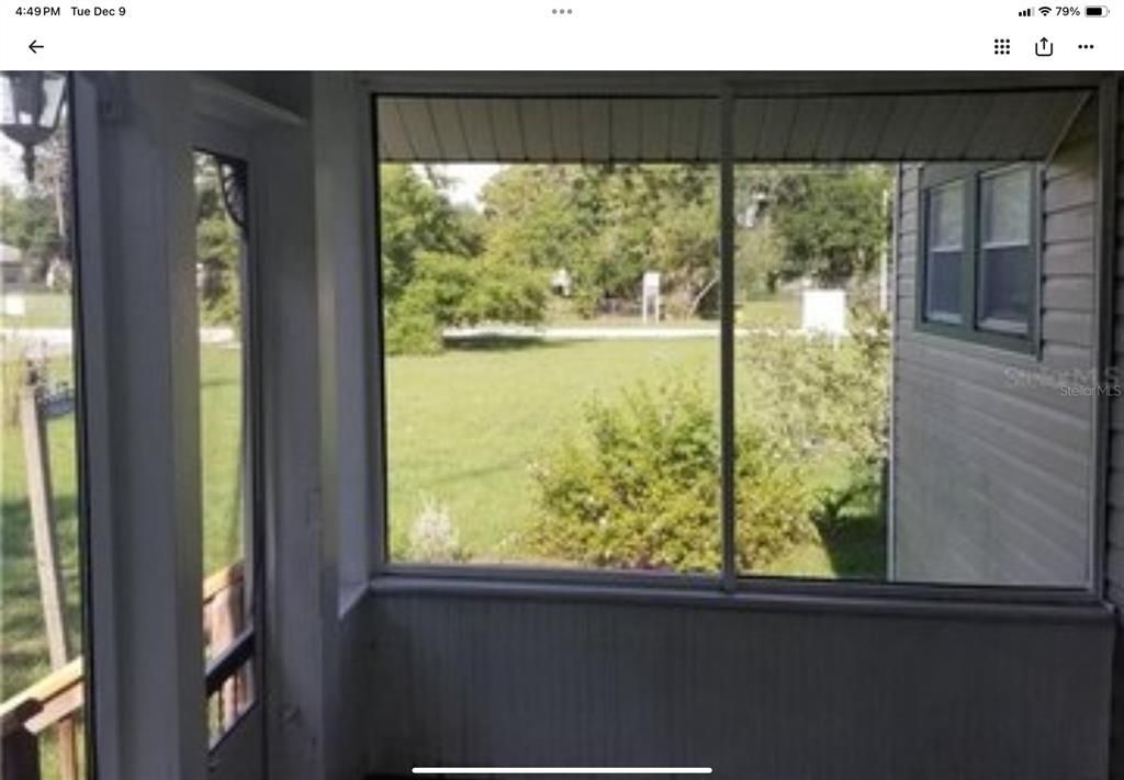 На продажу: $279,999 (2 спален, 1 ванн, 1033 Квадратных фут)