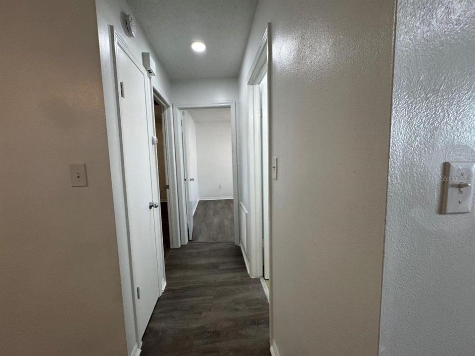 В аренду: $1,695 (2 спален, 1 ванн, 777 Квадратных фут)