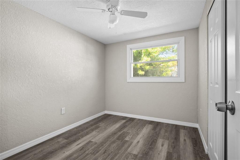 For Sale: $270,000 (3 beds, 1 baths, 1204 Square Feet)