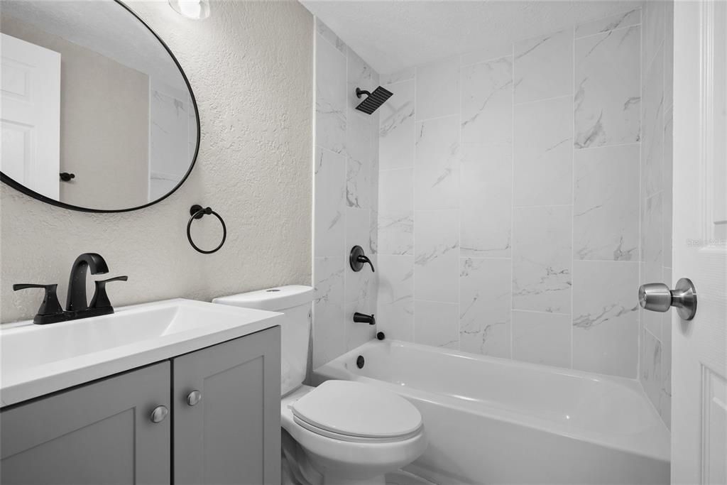 For Sale: $270,000 (3 beds, 1 baths, 1204 Square Feet)