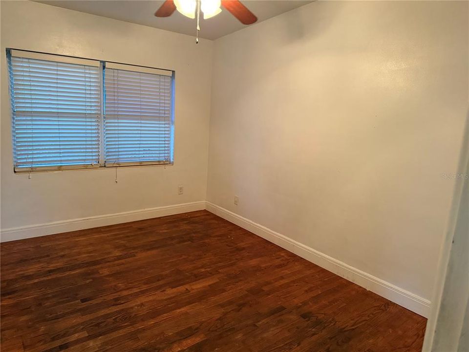 出租: $2,250 (3 贝兹, 2 浴室, 1404 平方英尺)