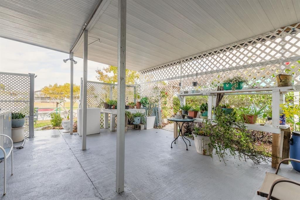 For Sale: $475,000 (3 beds, 2 baths, 1776 Square Feet)