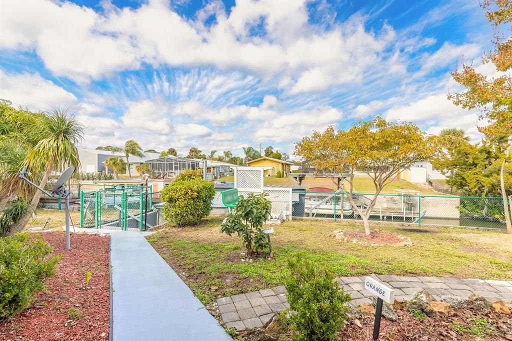 For Sale: $475,000 (3 beds, 2 baths, 1776 Square Feet)