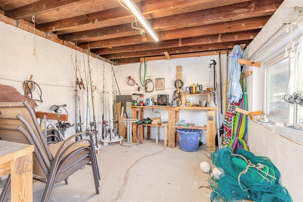 For Sale: $475,000 (3 beds, 2 baths, 1776 Square Feet)