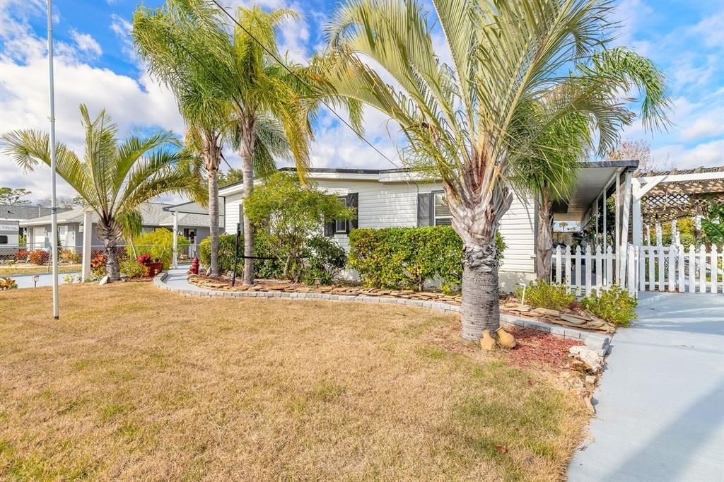 For Sale: $475,000 (3 beds, 2 baths, 1776 Square Feet)