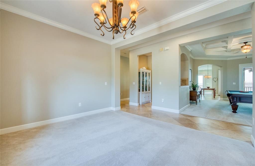 待售: $3,250,000 (5 贝兹, 4 浴室, 4367 平方英尺)