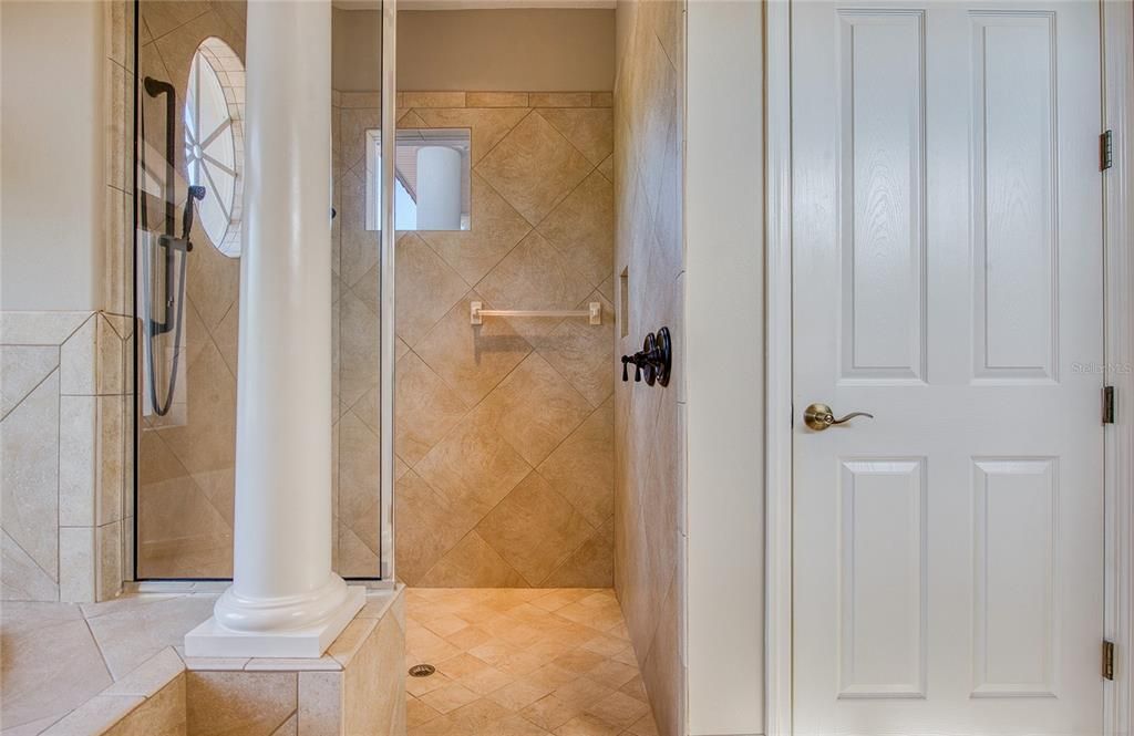 待售: $3,250,000 (5 贝兹, 4 浴室, 4367 平方英尺)