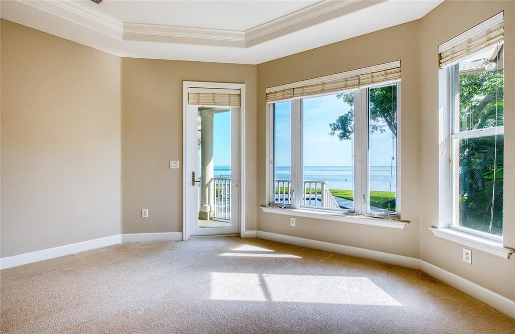 待售: $3,250,000 (5 贝兹, 4 浴室, 4367 平方英尺)