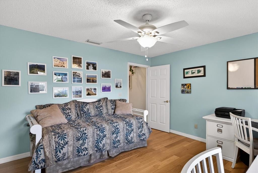 待售: $585,000 (3 贝兹, 2 浴室, 2028 平方英尺)