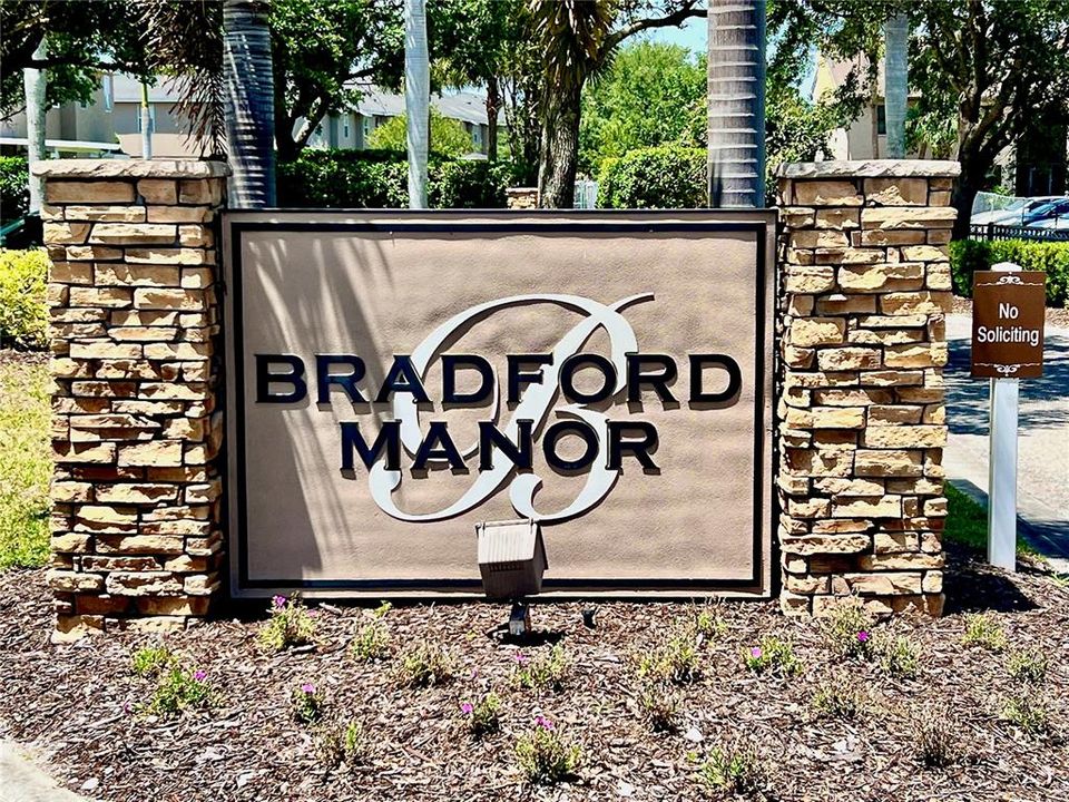 待售: $240,000 (2 贝兹, 2 浴室, 1252 平方英尺)