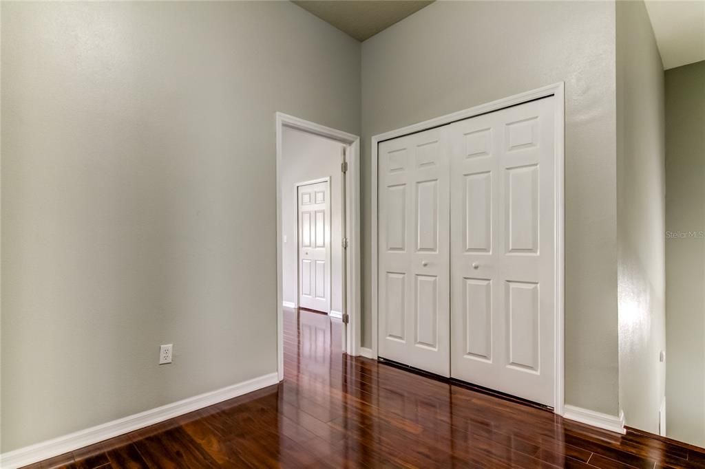 For Rent: $2,350 (2 beds, 2 baths, 1598 Square Feet)