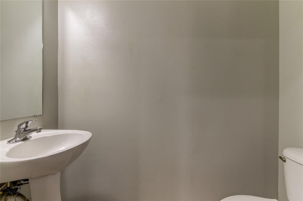 For Rent: $2,350 (2 beds, 2 baths, 1598 Square Feet)