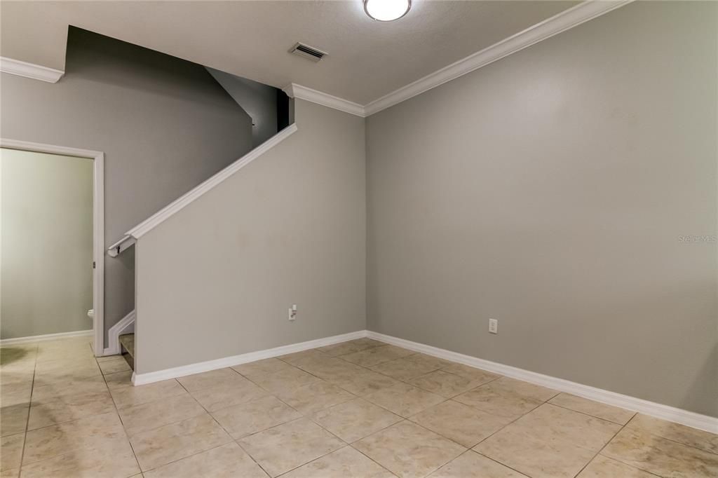 For Rent: $2,350 (2 beds, 2 baths, 1598 Square Feet)