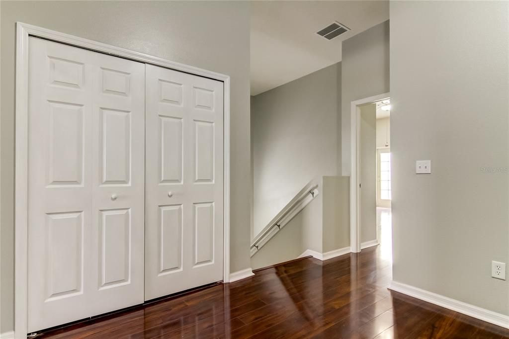 For Rent: $2,350 (2 beds, 2 baths, 1598 Square Feet)