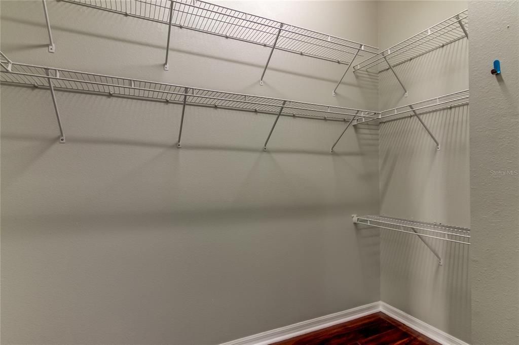 For Rent: $2,350 (2 beds, 2 baths, 1598 Square Feet)