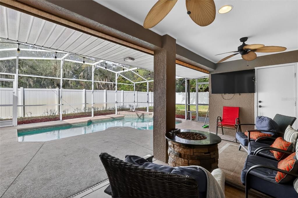 For Sale: $435,000 (3 beds, 2 baths, 2312 Square Feet)