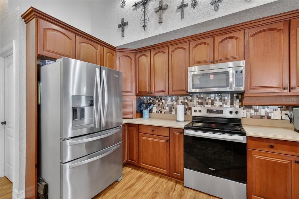 For Sale: $435,000 (3 beds, 2 baths, 2312 Square Feet)