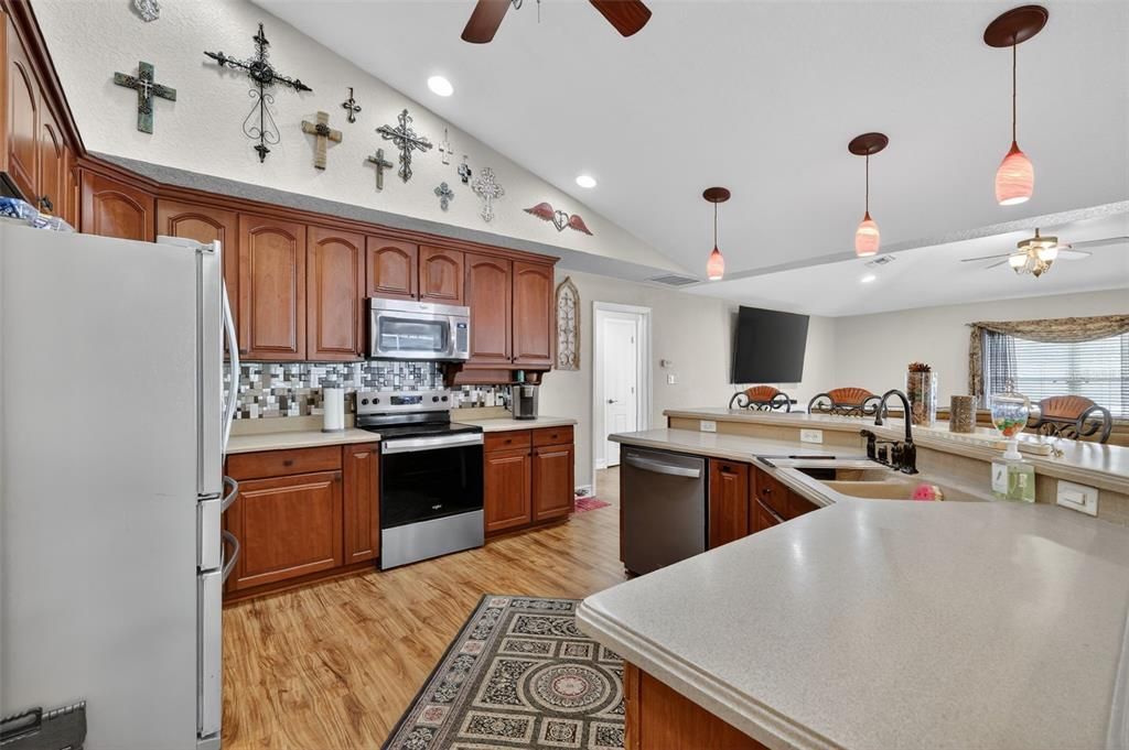 For Sale: $435,000 (3 beds, 2 baths, 2312 Square Feet)