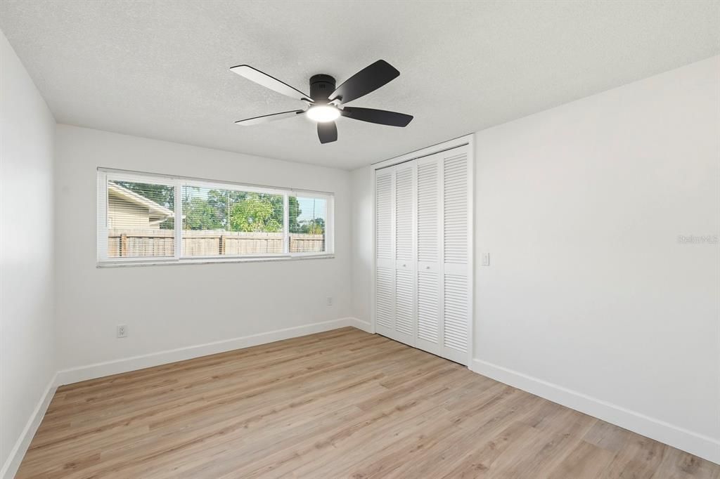 На продажу: $590,000 (3 спален, 2 ванн, 1712 Квадратных фут)