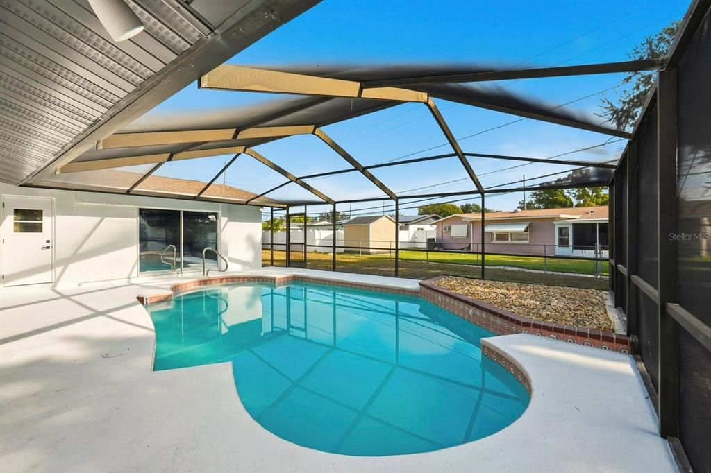 На продажу: $590,000 (3 спален, 2 ванн, 1712 Квадратных фут)