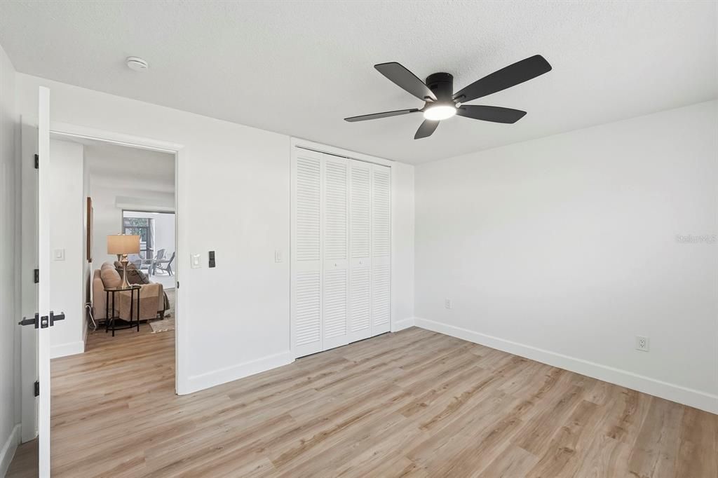 На продажу: $590,000 (3 спален, 2 ванн, 1712 Квадратных фут)