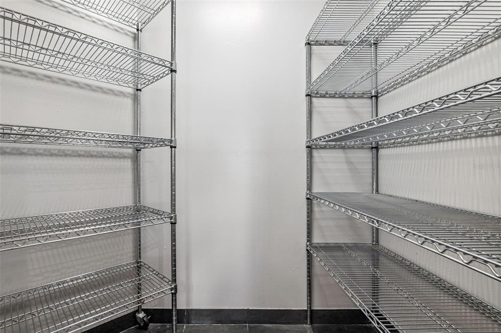 На продажу: $1,195,000 (4 спален, 3 ванн, 3967 Квадратных фут)