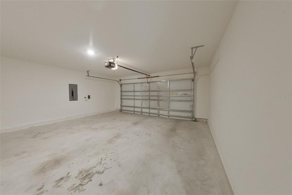 出租: $2,295 (4 贝兹, 2 浴室, 2176 平方英尺)