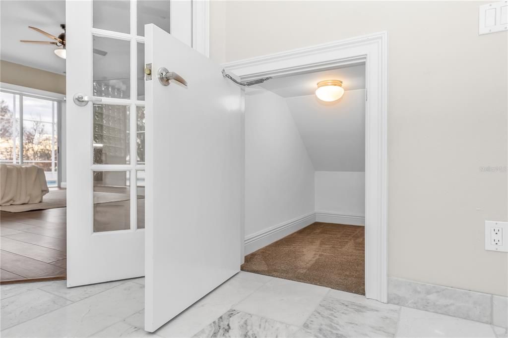 待售: $1,350,000 (5 贝兹, 4 浴室, 5418 平方英尺)