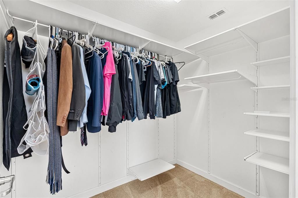 En Venta: $759,000 (5 camas, 3 baños, 3828 Pies cuadrados)