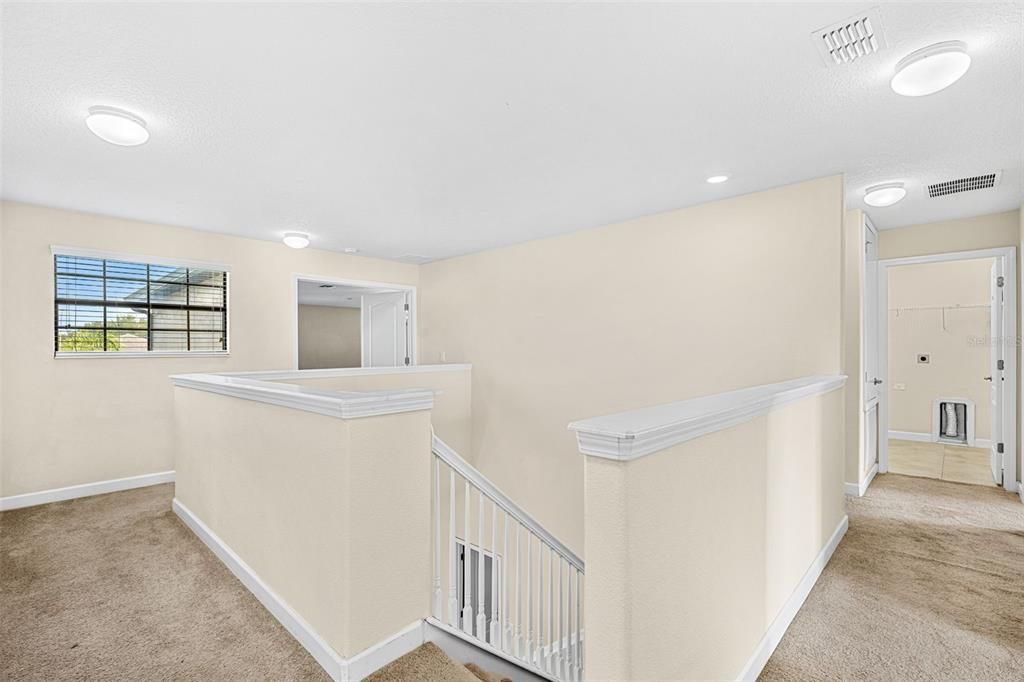 En Venta: $759,000 (5 camas, 3 baños, 3828 Pies cuadrados)