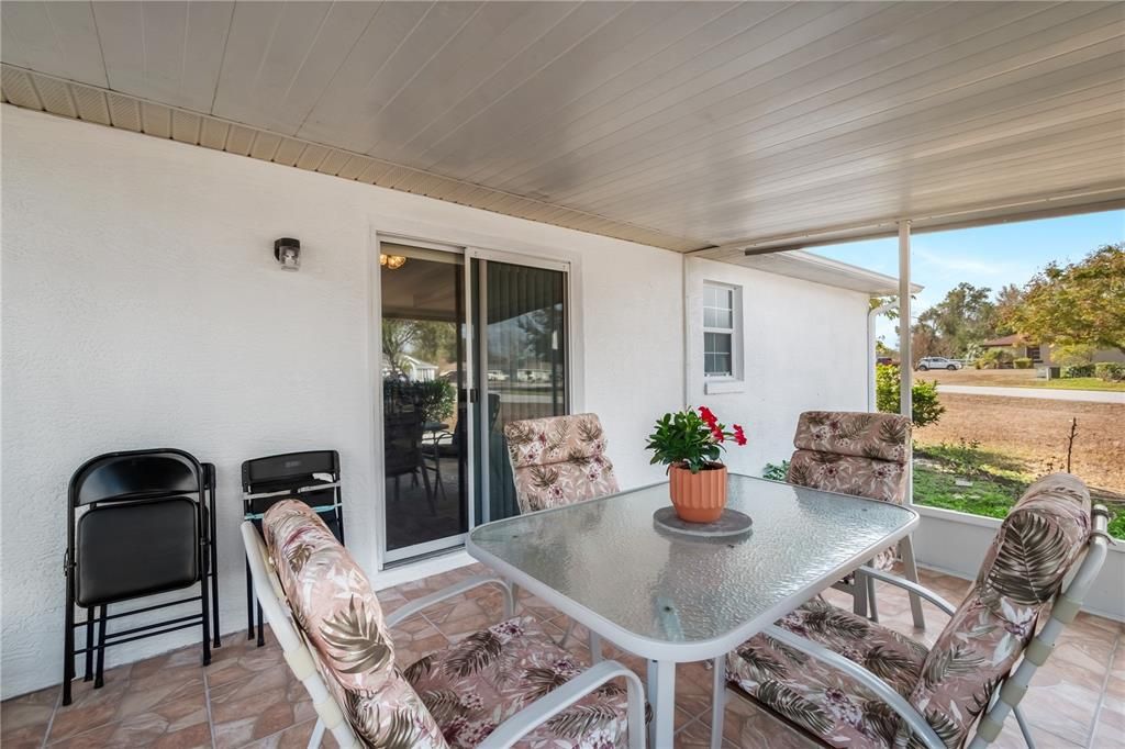 待售: $219,000 (2 贝兹, 2 浴室, 1438 平方英尺)